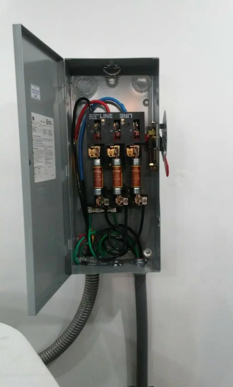 Three-phase disconnect switch installed for Smoke Detector Installation in Clarks Summit